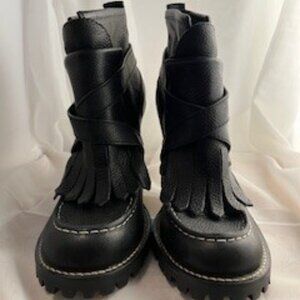 TORY BURCH Lyle Black Leather Fringe Lug Sole Stiletto Ankle Booties Sz 10B NWOT